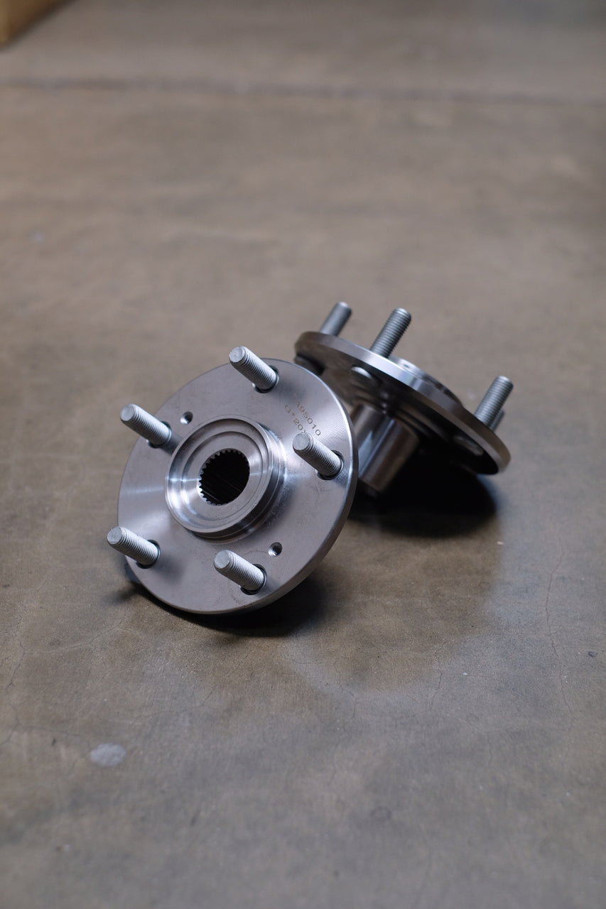 NEW OPEN BOX Acura RSX Type S Front Wheel Hubs